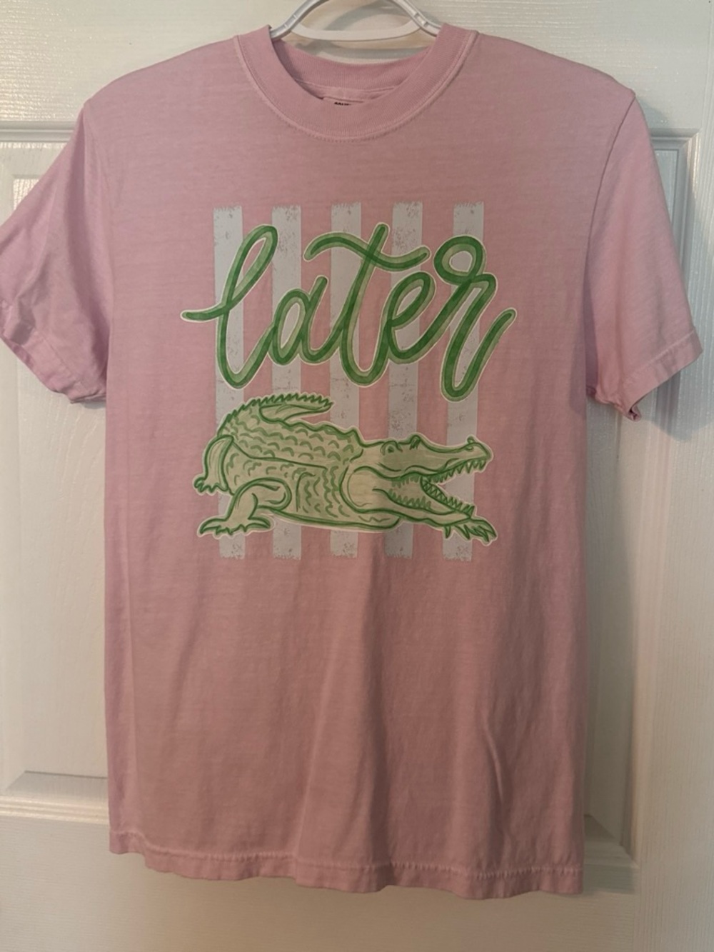 Comfort Colors Pink Short Sleeve Tee with Green Alligator Graphic